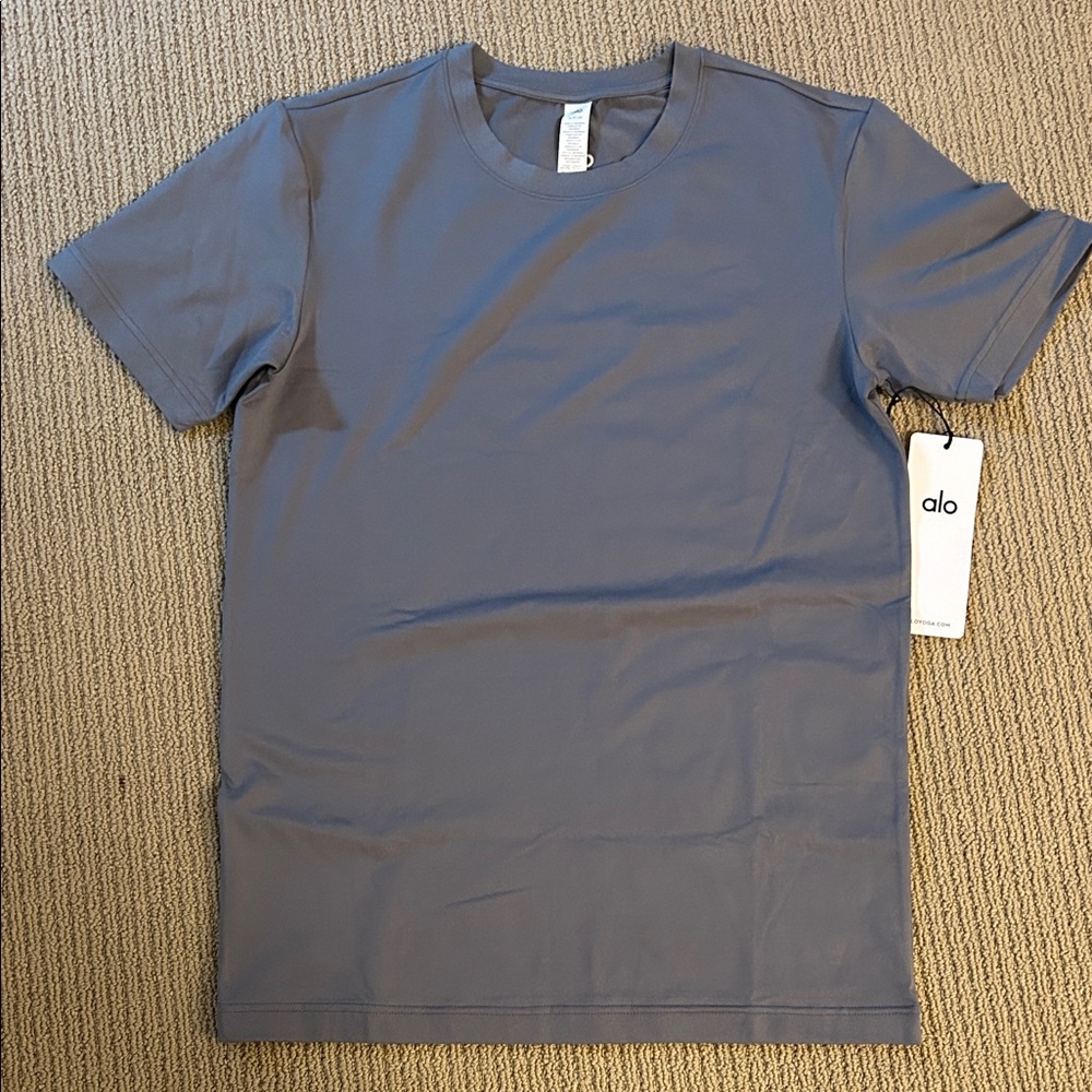ALO Yoga Men's Slate Tee